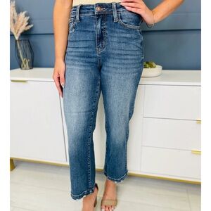 Judy blue wide crop Jean